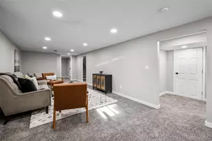 40 E Weaver Pl, Centennial, CO 80121 - Photo 27