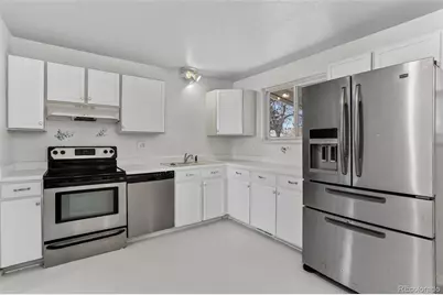 2117 S Wadsworth Boulevard, Lakewood, CO 80227 - Photo 9