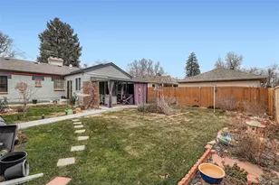 2520 Locust St, Denver, CO 80207 - Photo 29