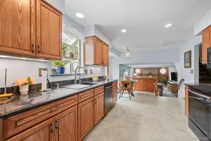 5482 S Salida St, Centennial, CO 80015 - Photo 11