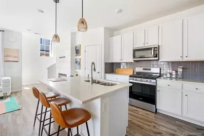 1828 S Poplar Court, Denver, CO 80224 - Photo 9