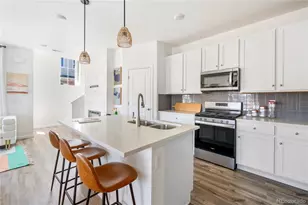 1828 S Poplar Ct, Denver, CO 80224 - Photo 9