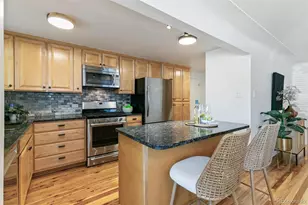 1440 S Bellaire St, Denver, CO 80222 - Photo 11