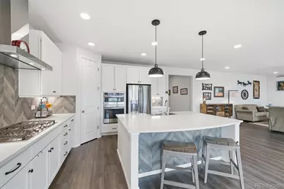 10987 Ouray Street, Commerce City, CO 80022 - Photo 9
