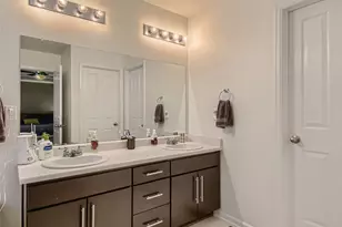 6912 W Chatfield Dr, Littleton, CO 80128 - Photo 21
