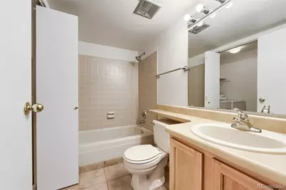10253 E Peakview Avenue #B203, Englewood, CO 80111 - Photo 11