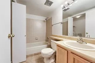 10253 E Peakview Ave, Englewood, CO 80111 - Photo 11