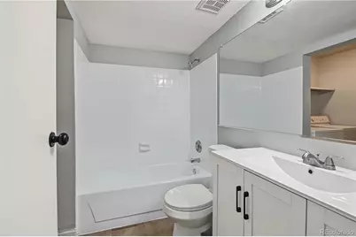 18105 E Ohio Avenue #104, Aurora, CO 80017 - Photo 11