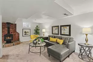3201 S Grape St, Denver, CO 80222 - Photo 13
