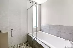 558 Madison St, Denver, CO 80206 - Photo 15
