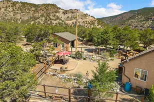 288 Pinion Hills Dr, Howard, CO 81233 - Photo 35