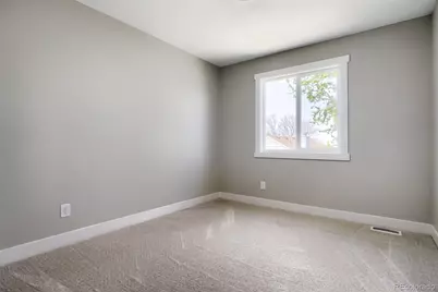 20339 E Powers Place, Centennial, CO 80015 - Photo 9