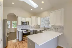 2054 Falcon Dr, Longmont, CO 80503 - Photo 11