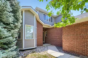 2054 Falcon Dr, Longmont, CO 80503 - Photo 3