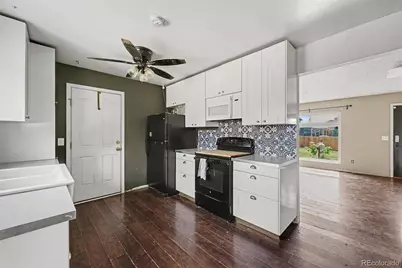 9755 Elizabeth Street, Thornton, CO 80229 - Photo 5