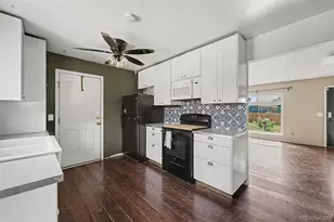9755 Elizabeth St, Thornton, CO 80229 - Photo 5