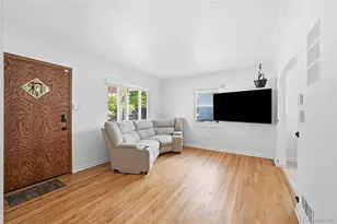 2309 Newark St, Aurora, CO 80010 - Photo 7