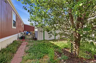 1570 Sedalia Way, Aurora, CO 80011 - Photo 29