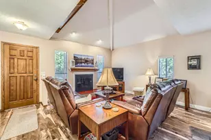 3002 E Long Circle, Centennial, CO 80122 - Photo 9