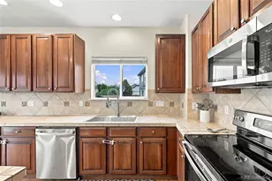 3903 S Quemoy Way, Aurora, CO 80018 - Photo 11