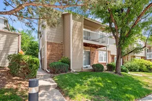 4656 S Dillon Ct, Aurora, CO 80015 - Photo 15