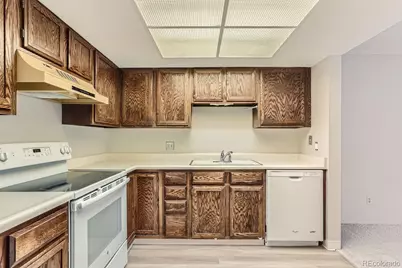 13890 E Marina Drive #111, Aurora, CO 80014 - Photo 5