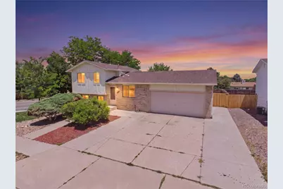 904 S Uravan Street, Aurora, CO 80017 - Photo 1