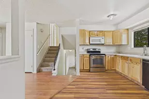 904 S Uravan St, Aurora, CO 80017 - Photo 7