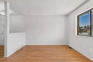 904 S Uravan St, Aurora, CO 80017 - Photo 9