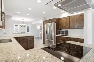 8074 W Brook Dr, Littleton, CO 80128 - Photo 5