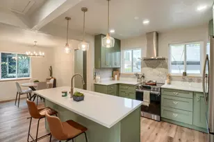 3699 Grape St, Denver, CO 80207 - Photo 3