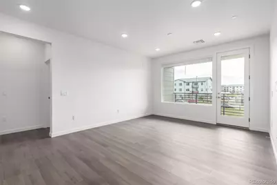 6153 N Ceylon Street #202, Denver, CO 80019 - Photo 7