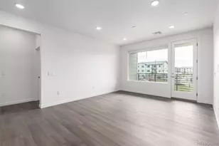 6153 N Ceylon St, Denver, CO 80019 - Photo 7
