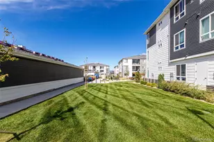 6153 N Ceylon St, Denver, CO 80019 - Photo 25