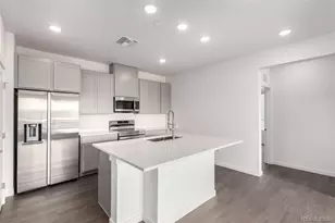 6153 N Ceylon St, Denver, CO 80019 - Photo 5