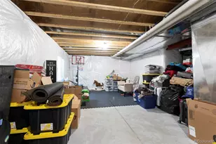 15803 E Warner Dr, Denver, CO 80239 - Photo 27