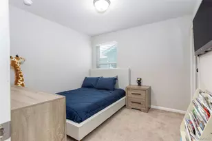 15803 E Warner Dr, Denver, CO 80239 - Photo 17