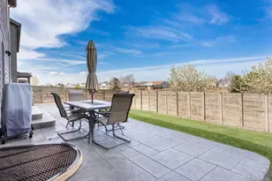 15803 E Warner Dr, Denver, CO 80239 - Photo 29