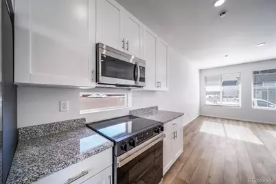 46589 Sunflower Lane, Bennett, CO 80102 - Photo 9