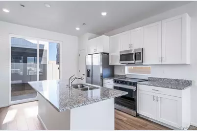 46589 Sunflower Lane, Bennett, CO 80102 - Photo 3