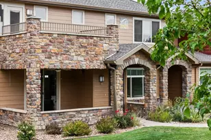 8590 Gold Peak Dr, Highlands Ranch, CO 80130 - Photo 3