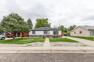 1224 Xanadu St, Aurora, CO 80011 - Photo 7