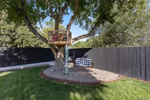 2667 S Clayton St, Denver, CO 80210 - Photo 5