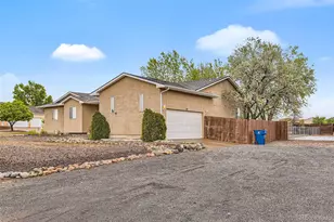 1015 W Stallion Dr, Pueblo West, CO 81007 - Photo 3