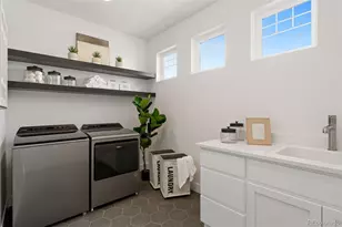 3691 N Buchanan Ct, Aurora, CO 80019 - Photo 25