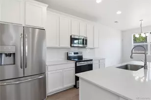 4267 E 98th Pl, Thornton, CO 80229 - Photo 9