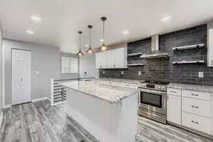 18751 E Arkansas Pl, Aurora, CO 80017 - Photo 3