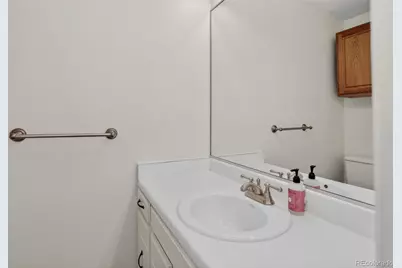 13184 E Linvale Place, Aurora, CO 80014 - Photo 11