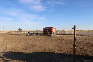 10025 Schumaker Rd, Bennett, CO 80102 - Photo 25