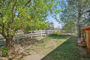 23502 E Alabama Dr, Aurora, CO 80018 - Photo 29